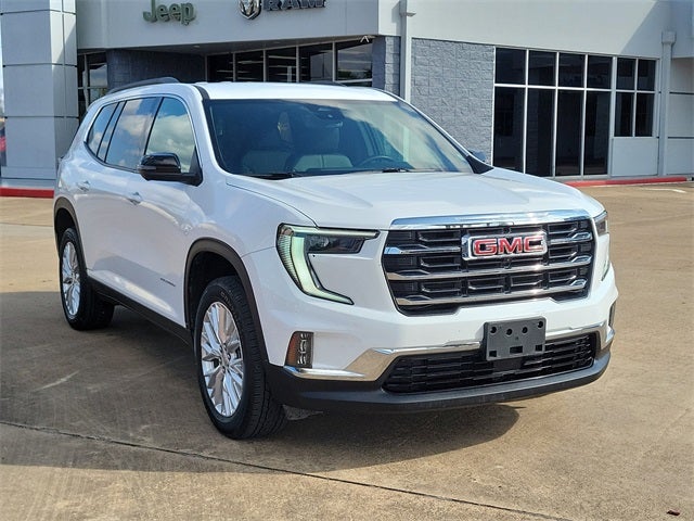 2024 GMC Acadia Elevation