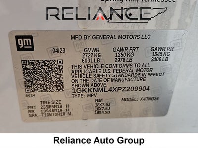 2023 GMC Acadia SLT