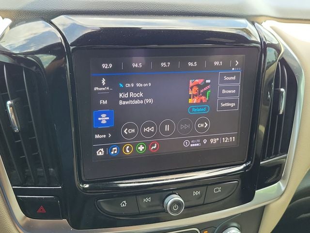2023 Chevrolet Traverse LT Leather