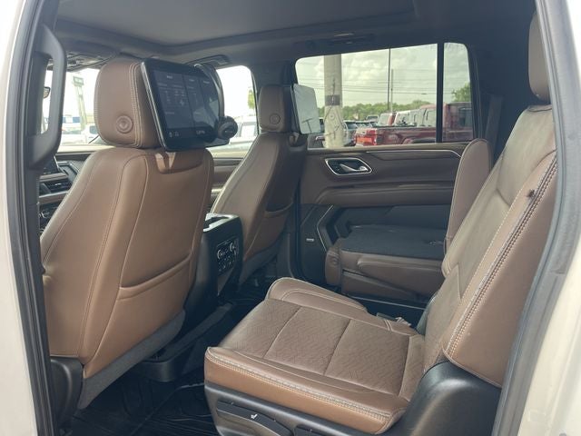 2021 Chevrolet Suburban High Country