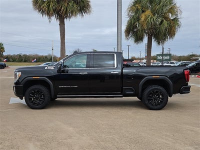 2023 GMC Sierra 2500HD Denali