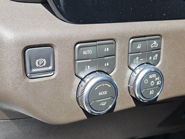 2026 GMC Sierra 2500HD SLT