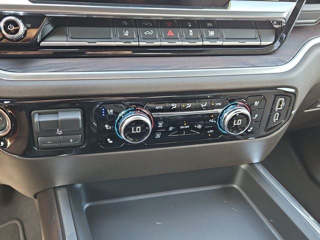 2026 GMC Sierra 2500HD SLT
