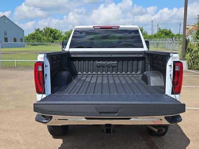 2026 GMC Sierra 2500HD SLT
