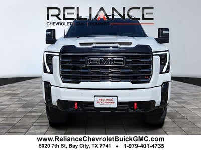 2025 GMC Sierra 2500HD AT4