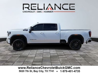 2025 GMC Sierra 2500HD AT4