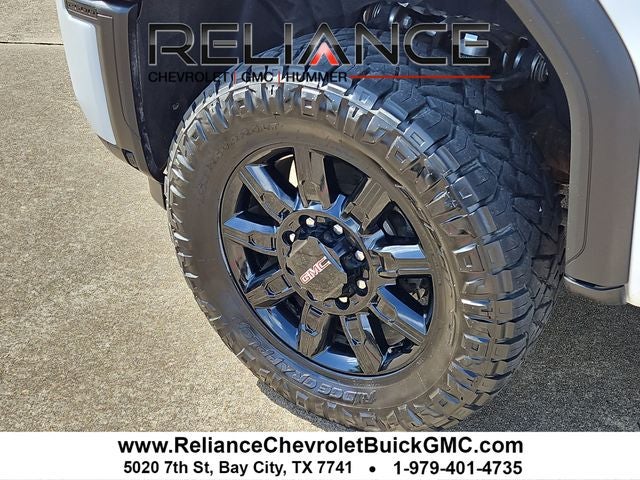 2025 GMC Sierra 2500HD AT4