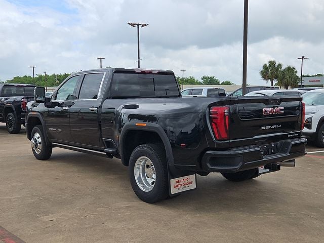 2026 GMC Sierra 3500HD Denali