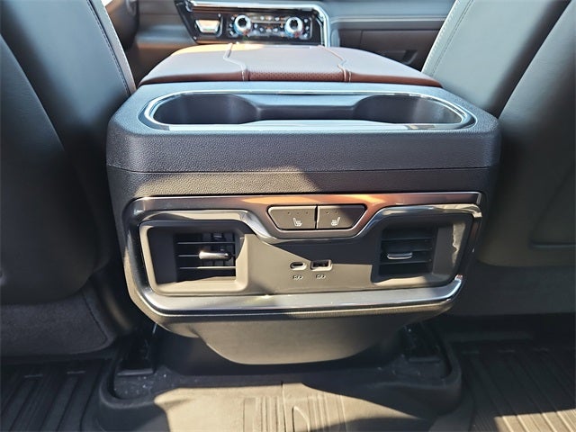 2025 GMC Sierra 3500HD Denali Ultimate