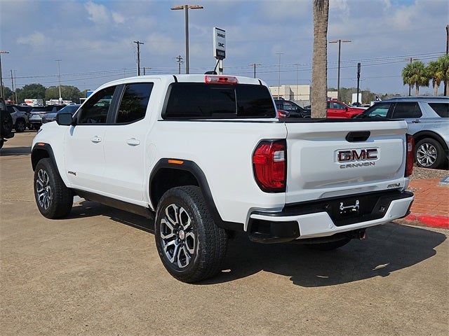 2024 GMC Canyon AT4