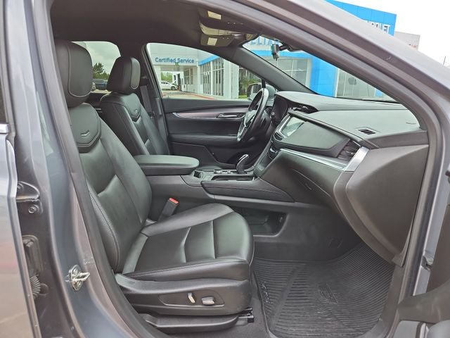 2021 Cadillac XT5 Luxury