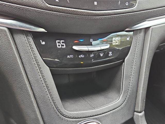 2021 Cadillac XT5 Luxury