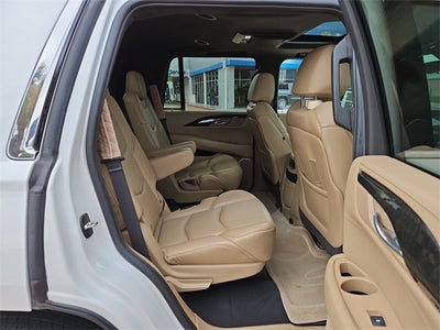 2020 Cadillac Escalade Platinum Edition