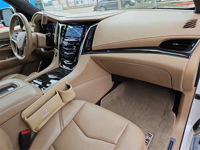 2020 Cadillac Escalade Platinum Edition