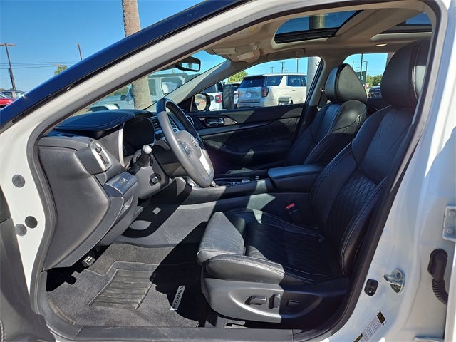 2023 Nissan Maxima Platinum