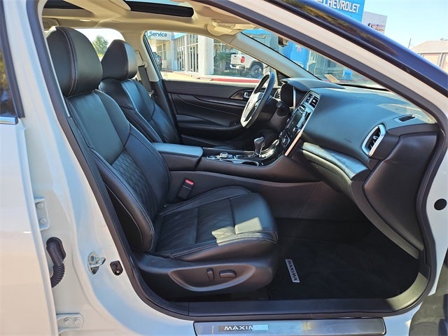 2023 Nissan Maxima Platinum