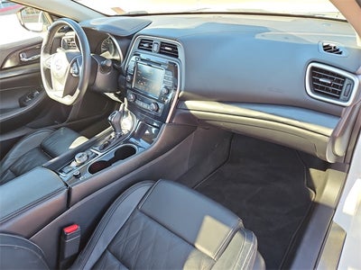 2023 Nissan Maxima Platinum