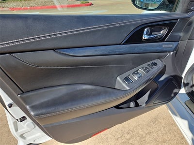 2023 Nissan Maxima Platinum