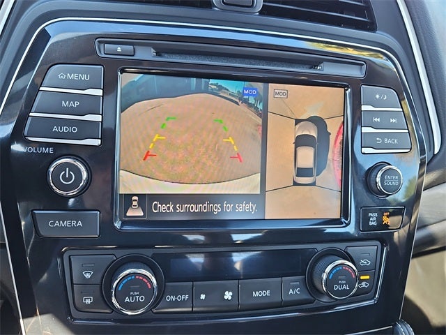 2023 Nissan Maxima Platinum