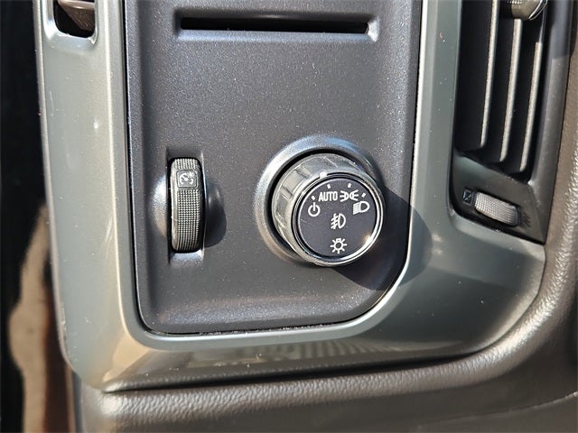 2018 Chevrolet Silverado 1500 LT LT1