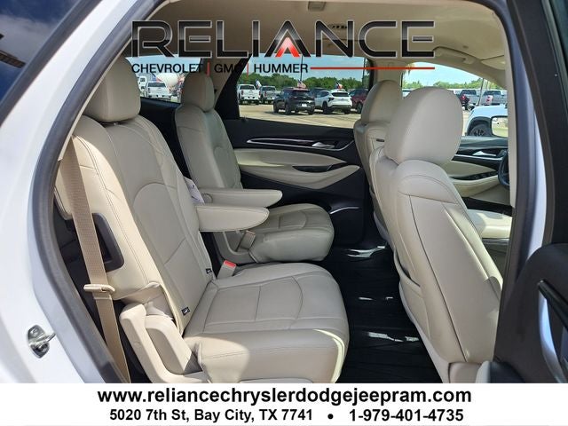 2021 Buick Enclave Essence