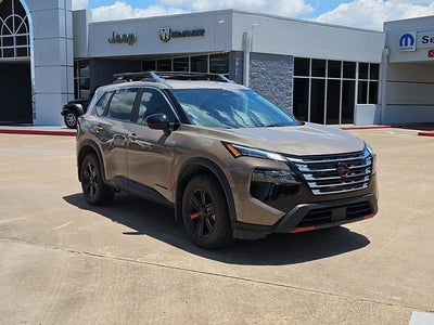 2025 Nissan Rogue Rock Creek