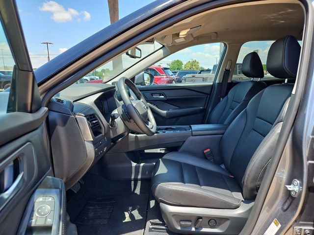 2026 Nissan Rogue SL