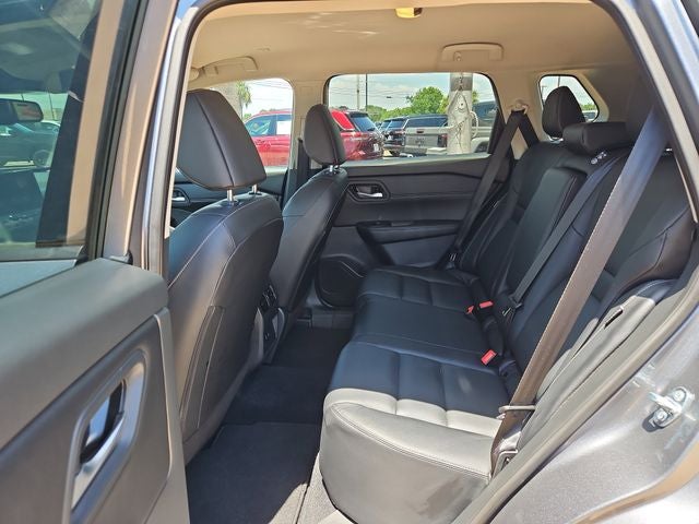 2026 Nissan Rogue SL
