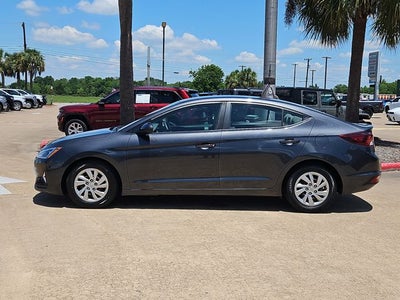 2020 Hyundai Elantra SE
