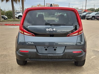 2022 Kia Soul LX
