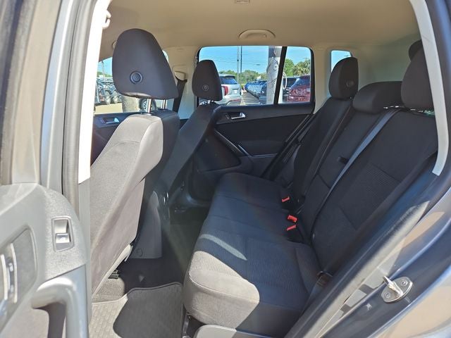 2017 Volkswagen Tiguan Limited 2.0T