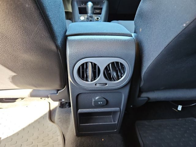 2017 Volkswagen Tiguan Limited 2.0T