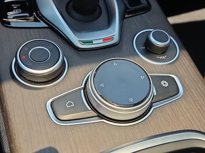 2022 Alfa Romeo Stelvio Ti