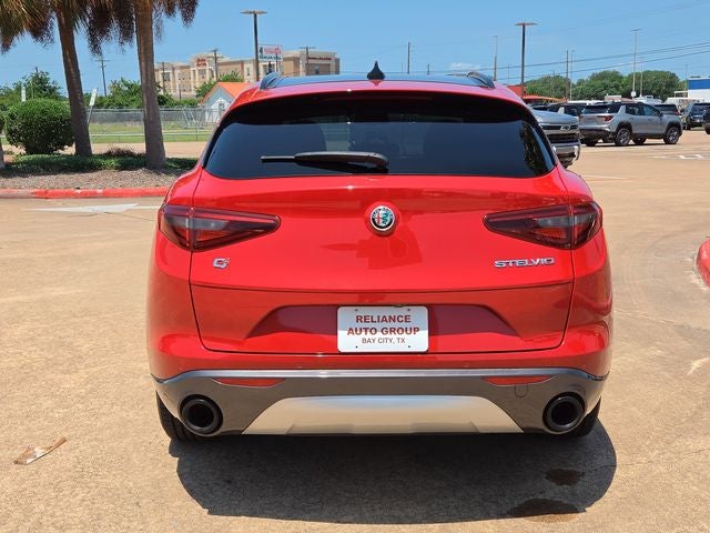 2022 Alfa Romeo Stelvio Ti